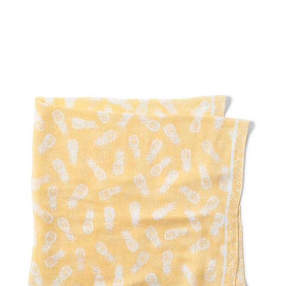 Pineapple 🍍 Square Scarf🍍 - Picture 2 of 3